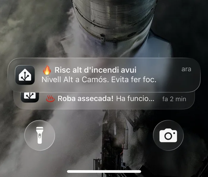 Notificació push a iOS generada pel blueprint: risc alt d’incendi avui a Camós